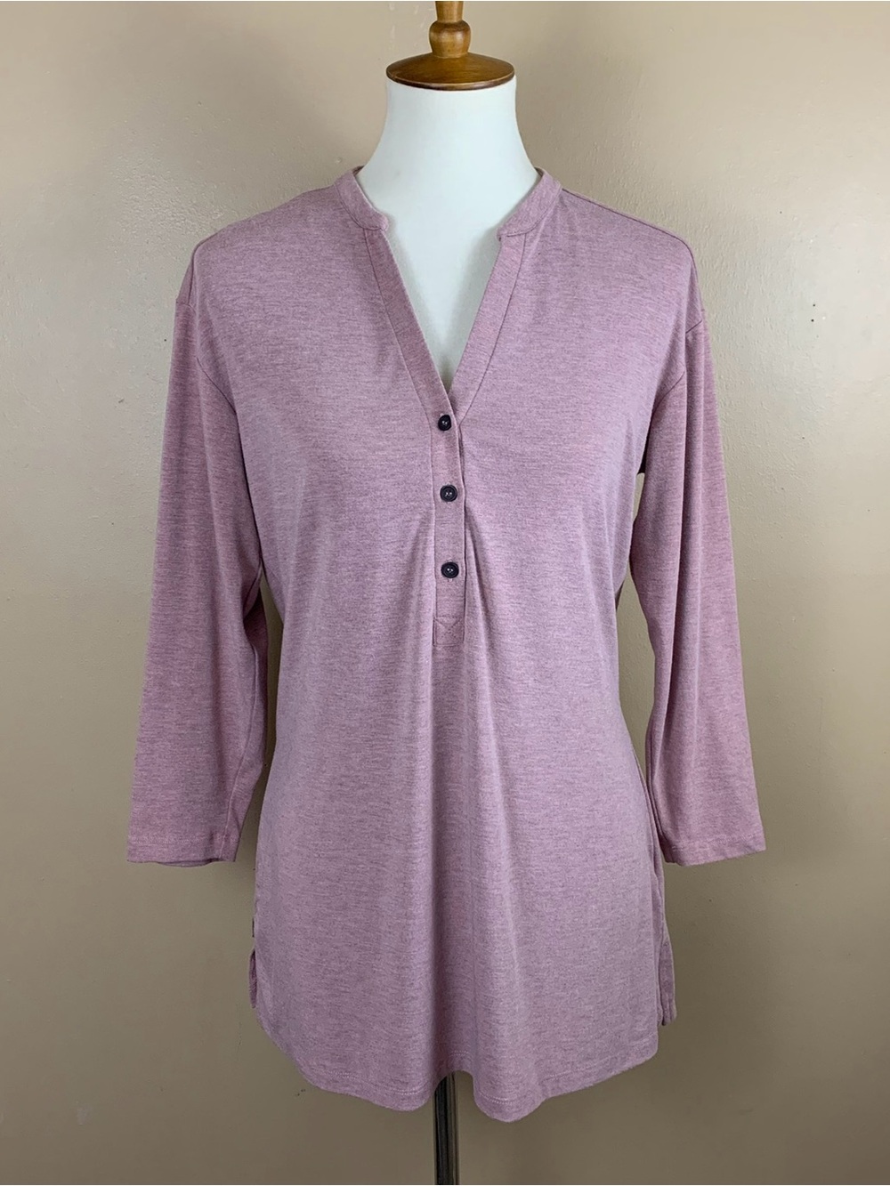 Free Fly Womens Medium Heather Pink Bamboo Flex Performance Henley Shirt Tunic